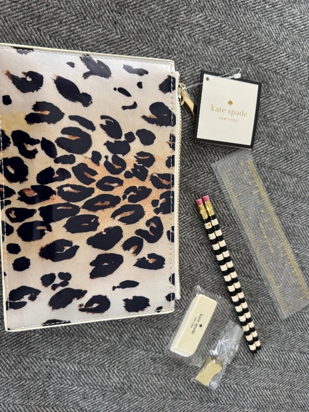 NWT, KATE SPADE, LEOPARD PRINT PENCIL HOLDER